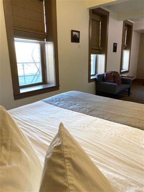 גרייט פולס Historic Hotel Arvon מראה חיצוני תמונה